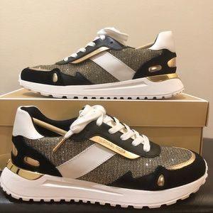 monroe canvas and leather trainer